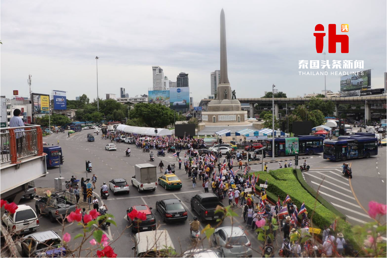 果博东方福布斯公司“下台”！泰国大集会呼吁罢免佩通坦